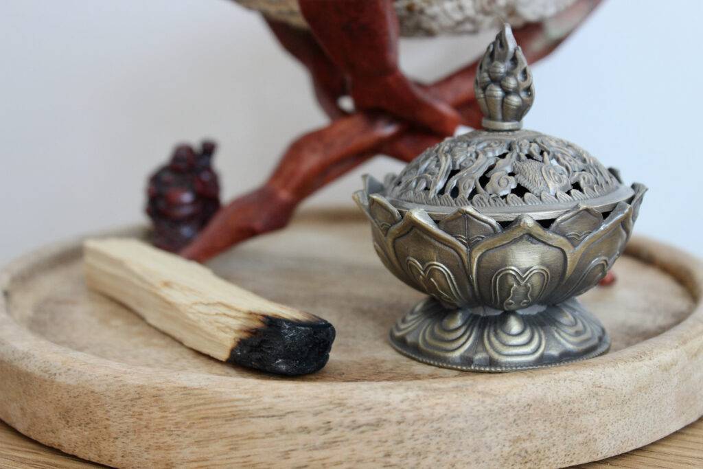 Dřívko palo santo a tibetská miska